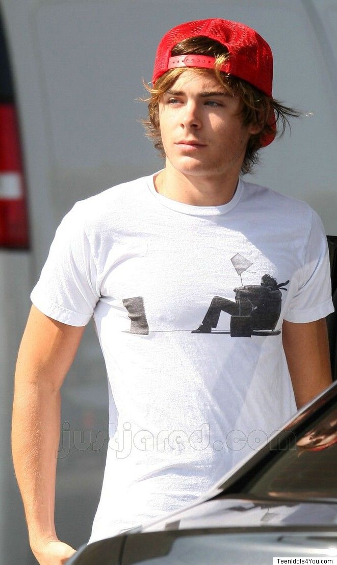 zac_efron_1191202948.jpg